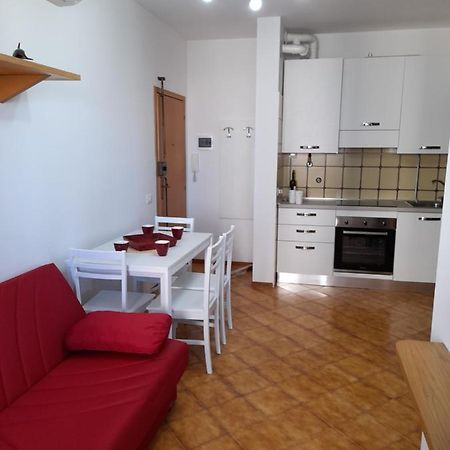 רימיני Appartamento Vista Mare Viserbella, Vicissimo Alla Fiera מראה חיצוני תמונה