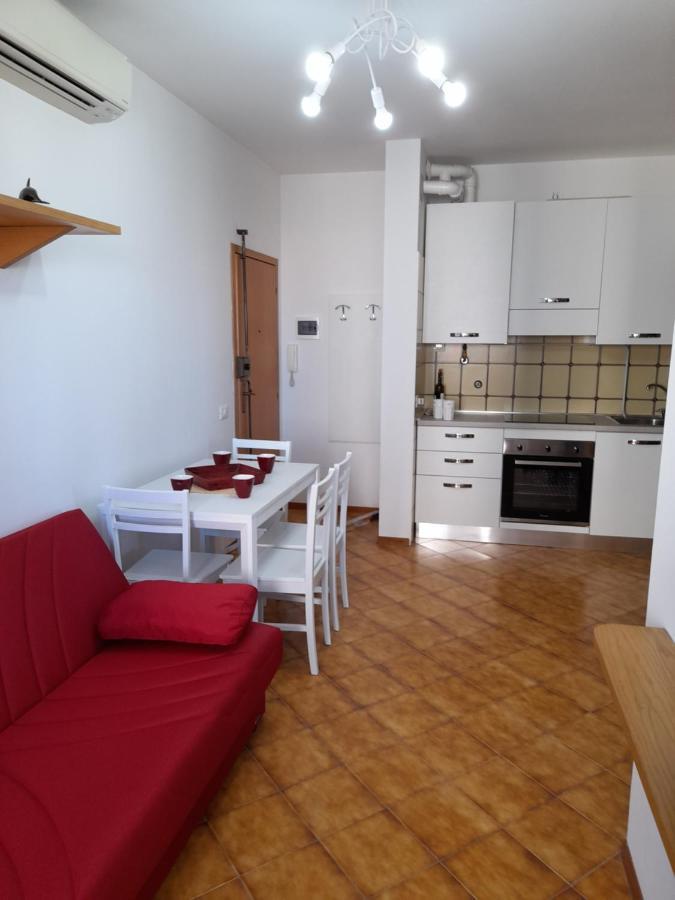 רימיני Appartamento Vista Mare Viserbella, Vicissimo Alla Fiera מראה חיצוני תמונה